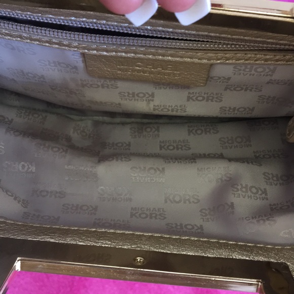 MK Purse SOLD - Picture 5 of 5
